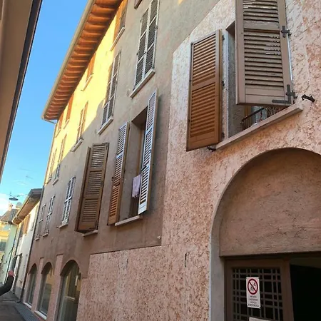 Garibaldi18